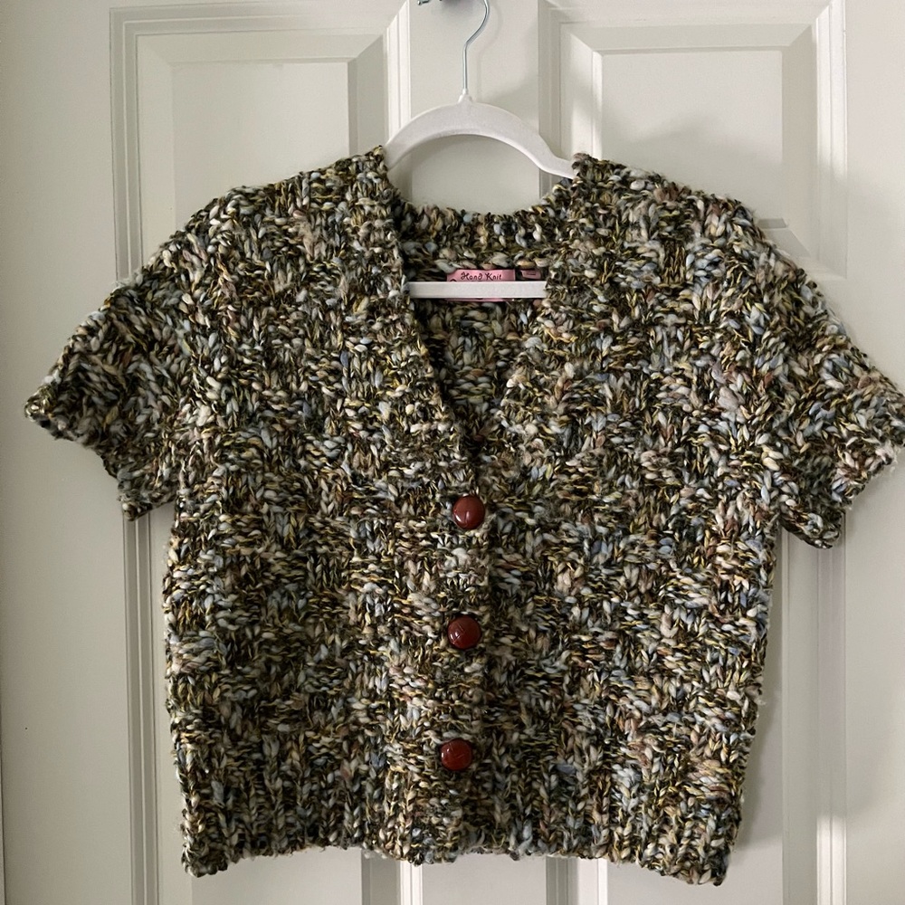 Anthropologie Handknit by Dollie Chunky Button
Down short sleeve Sweater size S